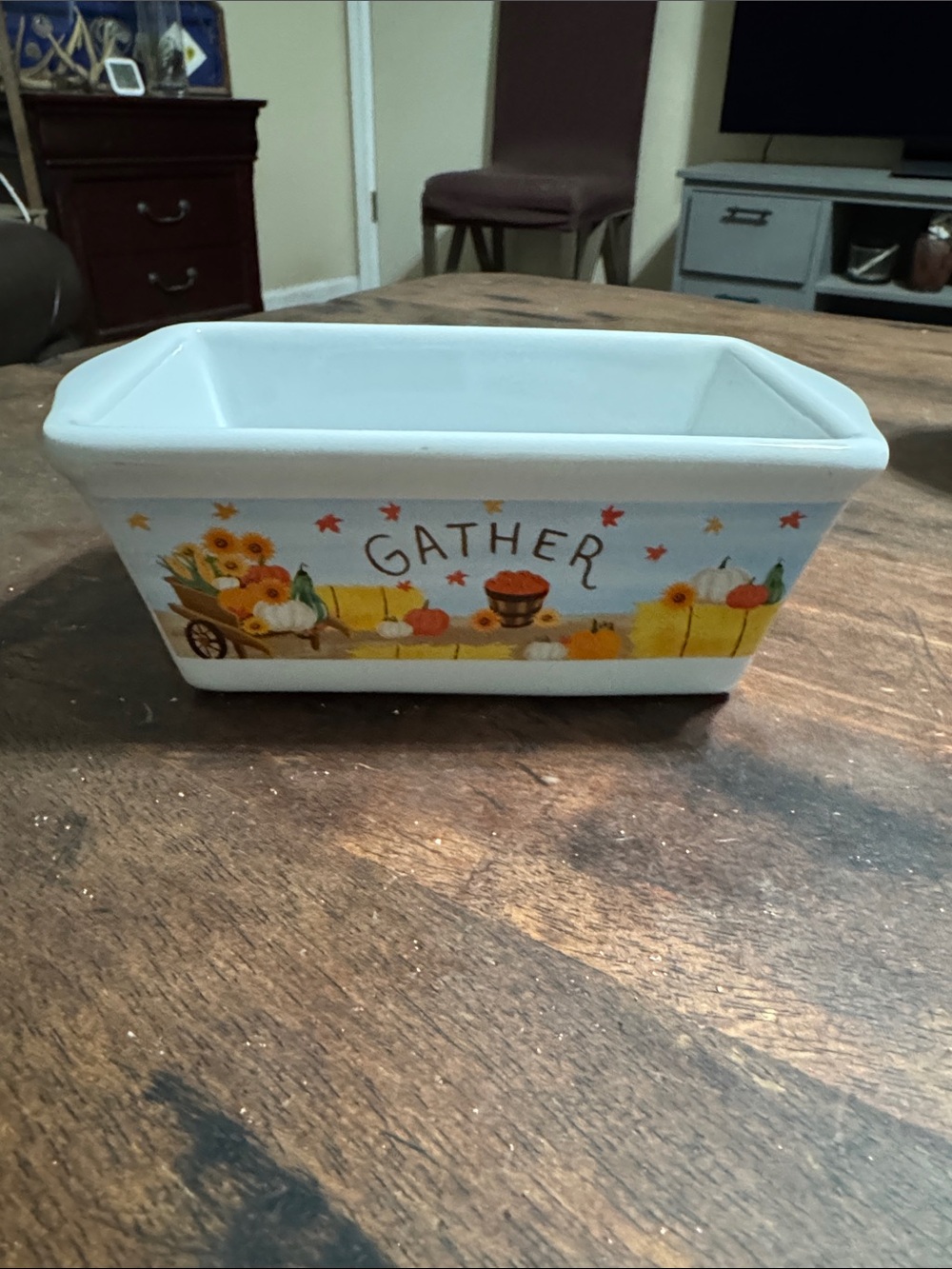 EUC Royal Norfolk White Ceramic 'Gather' Fall Serving Dish with Autumn Motifs